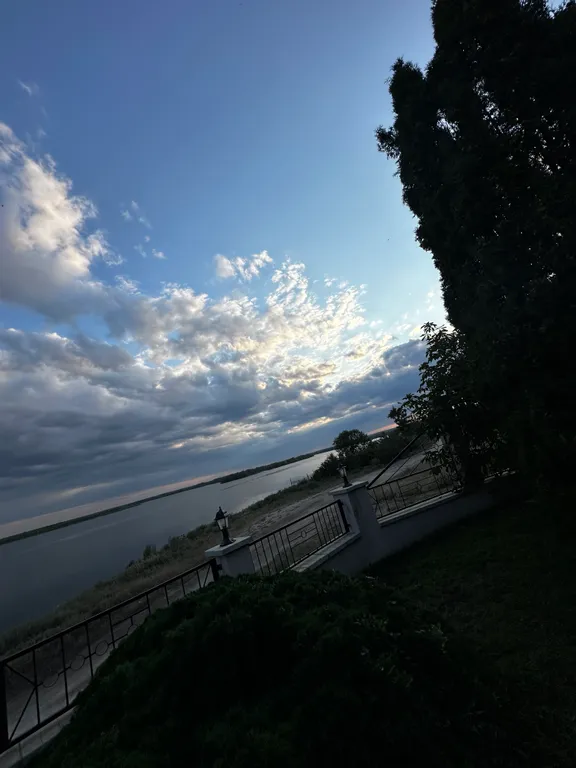 Дом с видом на Волгу