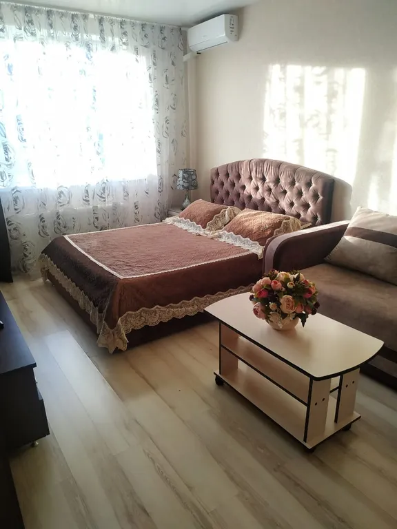 Уютная квартира в центре города — аренда посуточно в Ставрополь