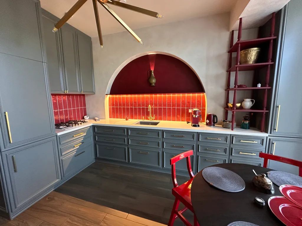 Уютная квартира с дизайнерским ремонтом в самом центре города