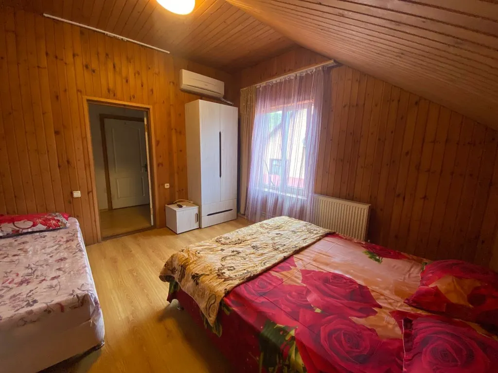 Уютные номера недалеко от моря с видом на горы