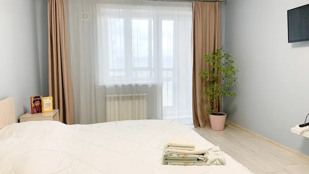 Новая замечательная квартира рядом с ж/д вокзалом — аренда посуточно в Улан-Удэ