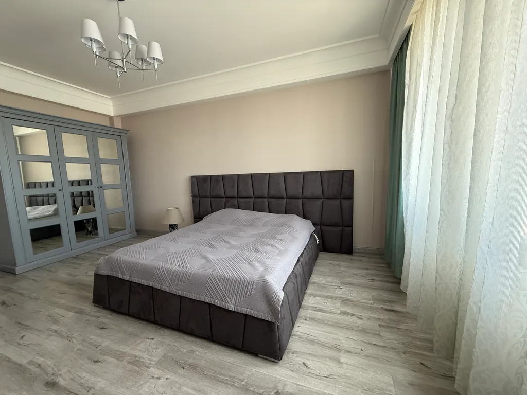 Уютная квартира в центре города, с изумительным видом на море