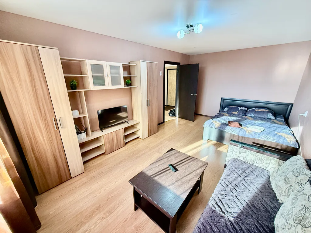 Однокомнатная квартира в центре города — аренда посуточно в Кропоткин