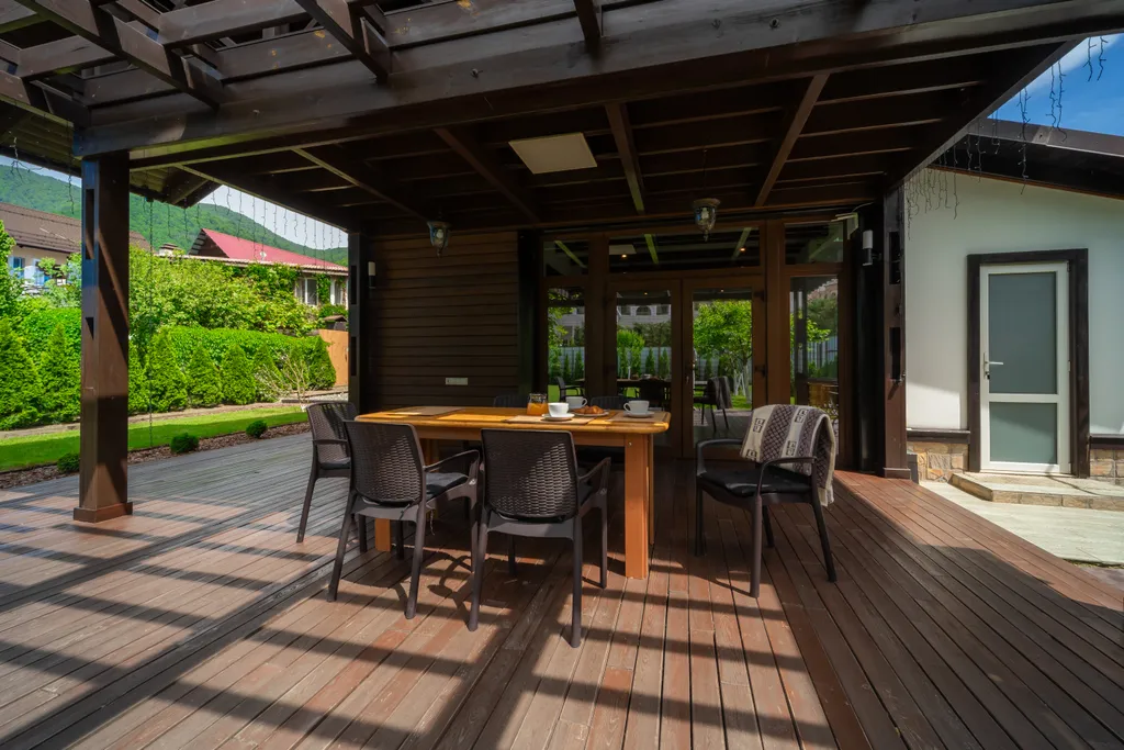 Шикарный коттедж с видом на сказочные горы в центре Красной поляны