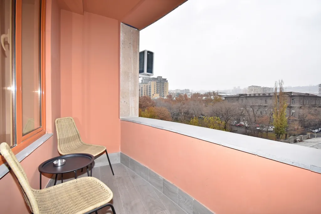 Студия с 2 раздельными кроватями и балконом