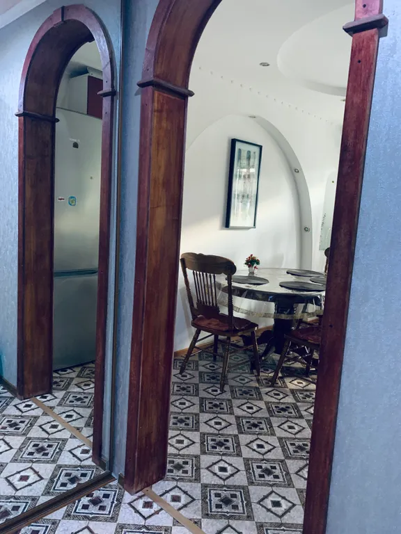 Квартира на горнолыжном курорте с видом на гору и камином