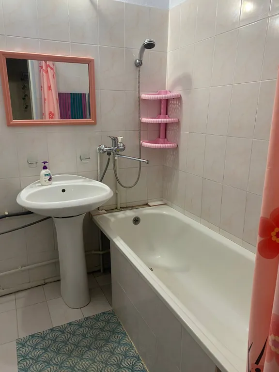 Коттедж Дом в тихом районе города — Геленджик