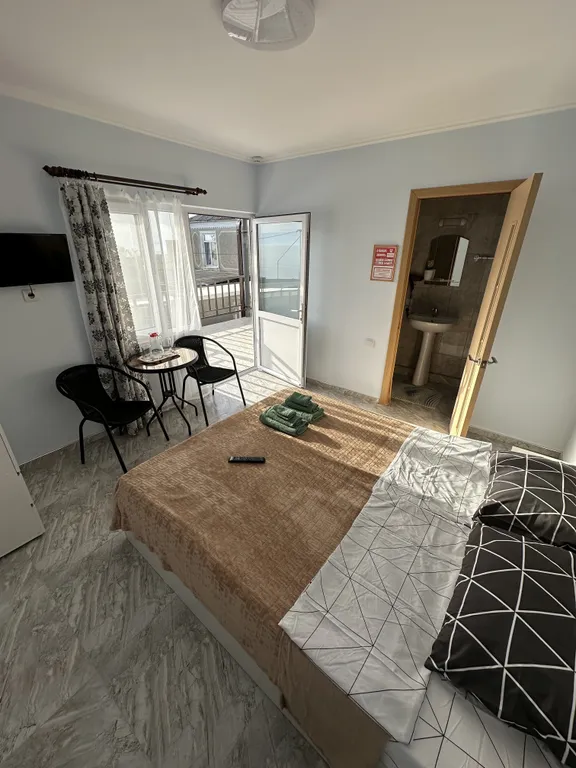 Уютный мини отель "Мыс Сухума" на берегу Черного моря