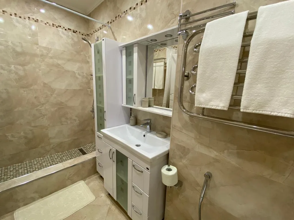 Квартира Отличная, уютная, современная 2-ком. квартира у моря — Анапа