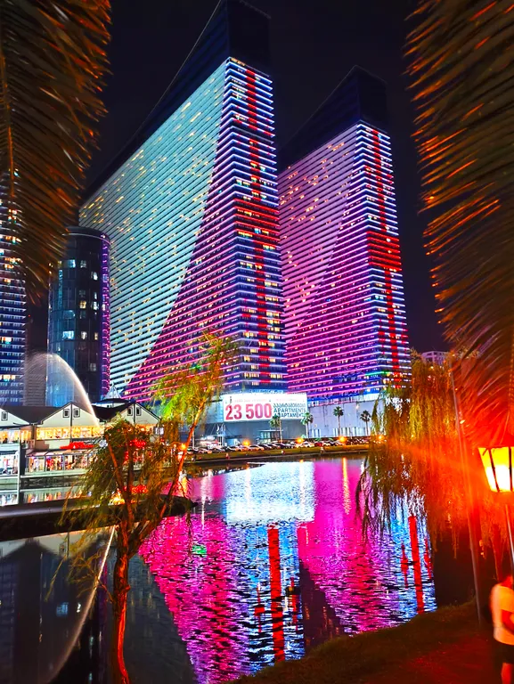 Апартамент-студио в Орби-сити с прямым видом на море