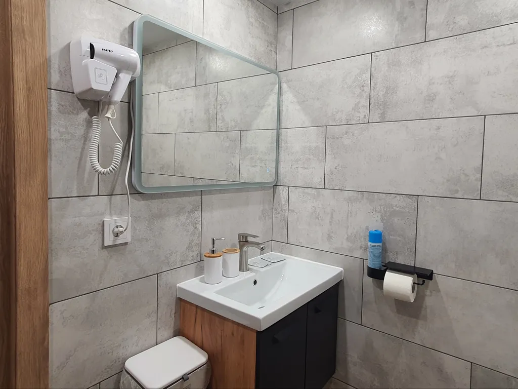 Комфортный двухуровневый апартамент в элитном комплексе Колизей