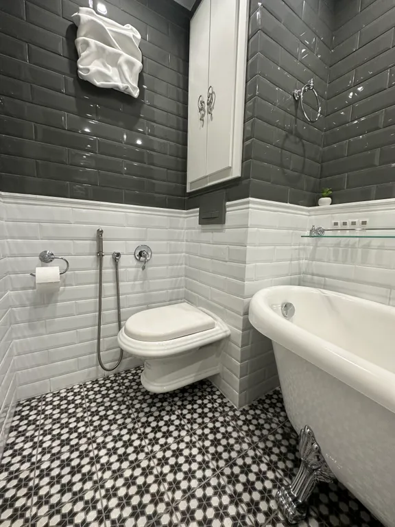 Квартира Квартира с эксклюзивным панорамным видом на набережную с 12 этажа — Москва