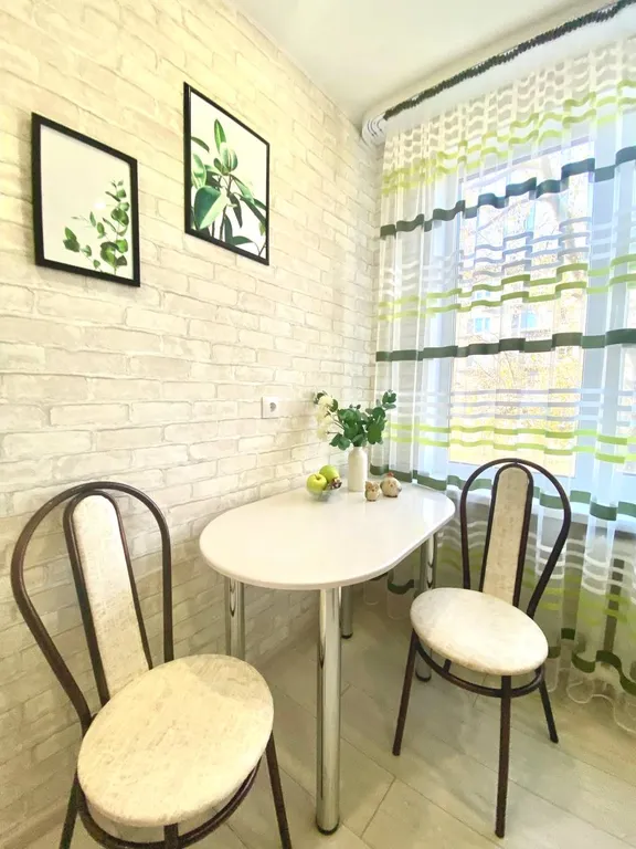 Квартира Просто, с уютом в центре города — аренда посуточно в Березники