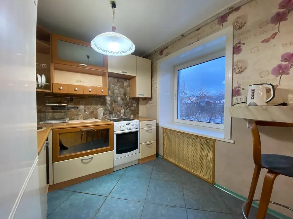 Двухкомнатная квартира рядом с ЖД-вокзалом