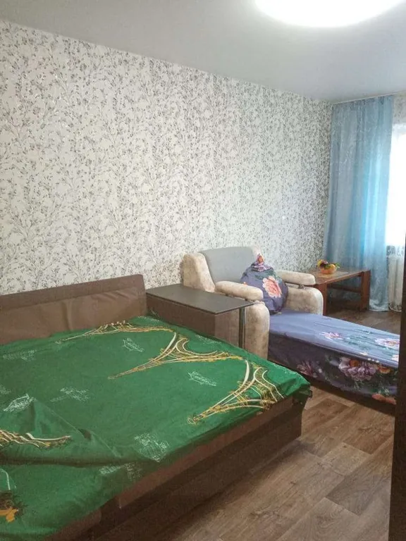 Благоустроенная двухкомнатная квартира