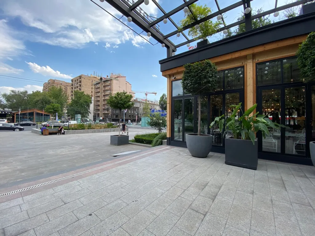 Уютная квартира с евроремонтом в центре города