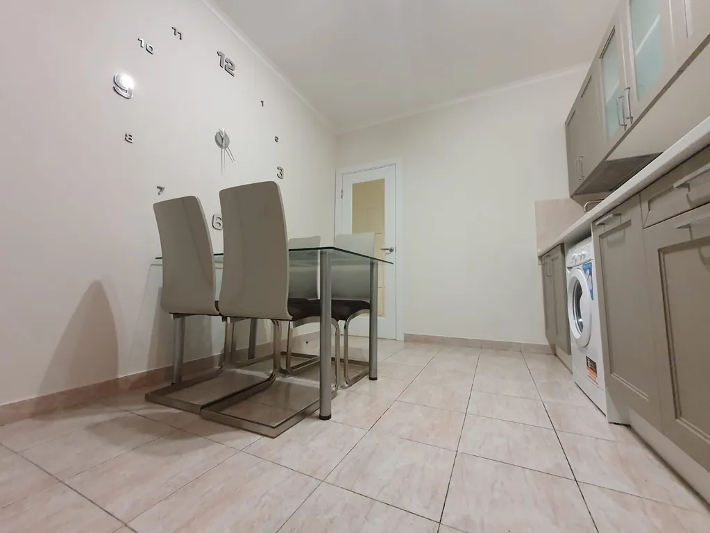 Квартира Шикарная трёхкомнатная квартира — Москва