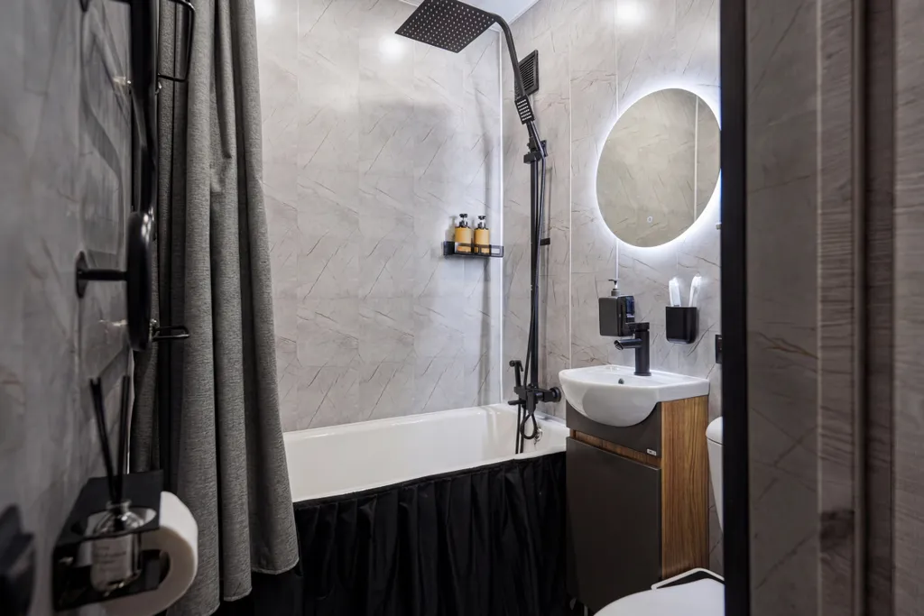 Красивая уютная двухкомнатная квартира с новым дизайнерским ремонтом