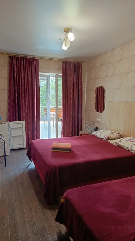 Номер с удобствами в частном секторе на 2-3 человека