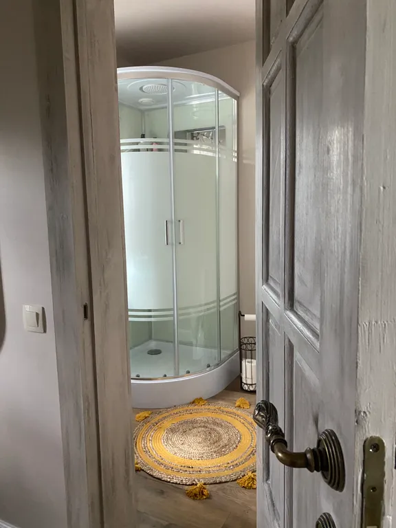 Апартаменты Лаванда с завтраком на двоих