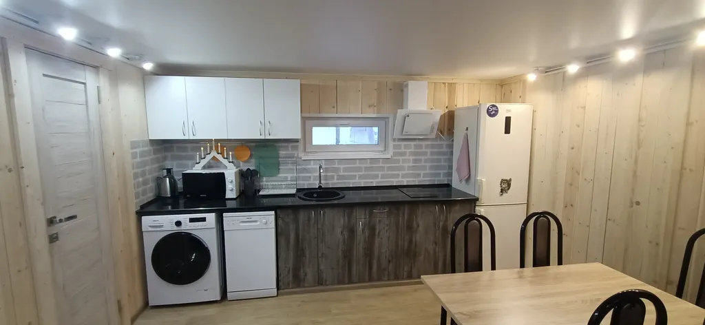 Уютный коттедж в центре поселка