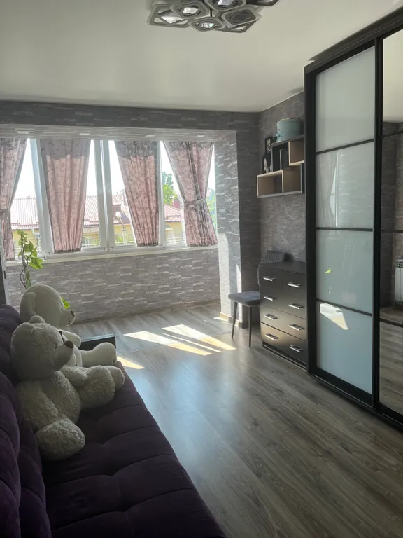 Комфортная большая квартира в центре пляжного поселка