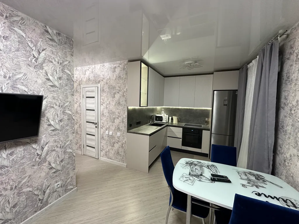 Новая, современная, уютная квартира в тихом районе города.