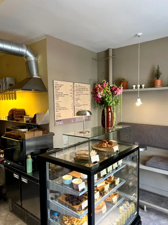 Студия Wood на булыжной мостовой от Mascaron Apartments