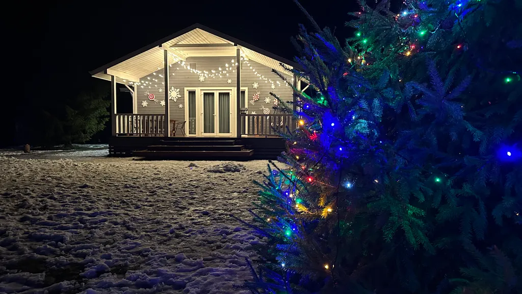 Коттедж Уютный дом с баней — Первомайское