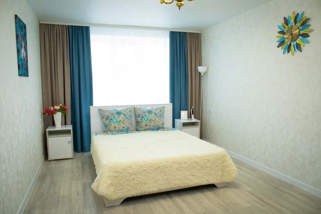 Уютная квартира с wi fi в самом центре города с видом на набережную