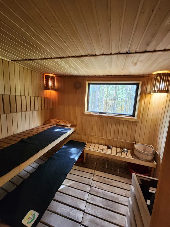 Дом с баней и чаном