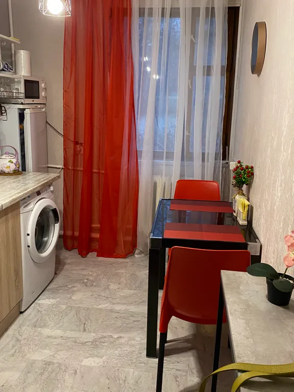 Уютная квартира с дизайнерским ремонтом в центре — аренда посуточно в Домодедово