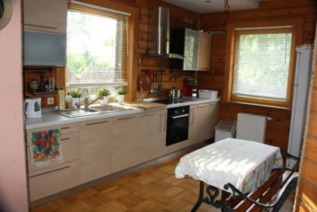 Усадьба на берегу озера