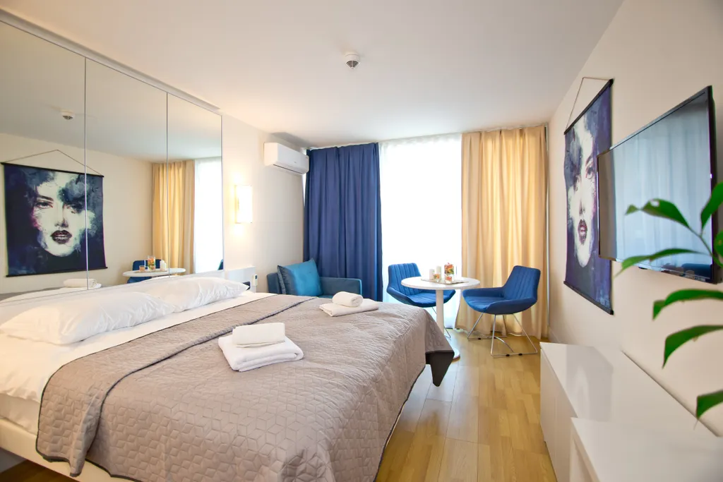 Orbi City Panorama 1301