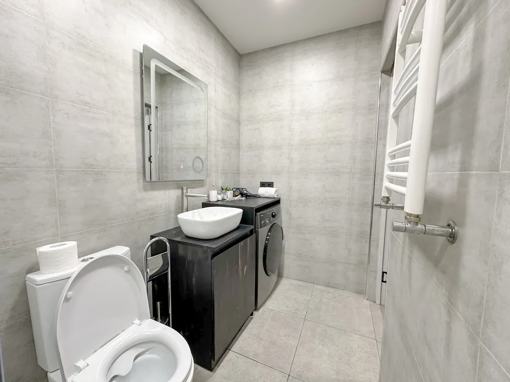 Three-room quiet corner