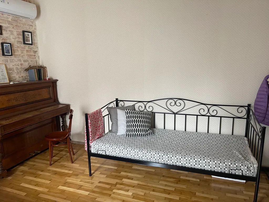 Квартира Атмосферная квартира, 2 кровати, 10 мин до моря, патио, 3 гостя — Зеленоградск