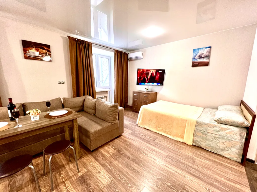 Квартира Квартира Уютная студия в ЖК Изумрудный — Самара