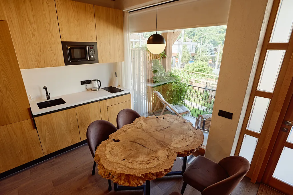 Студия Воздух с классной кухней в гостевом доме Пентакли в Красной Поляне