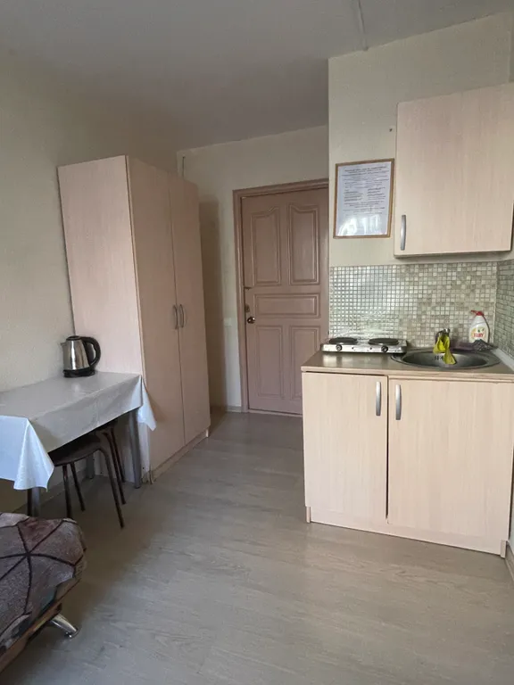 Студия в центре на остановк Округ Галле