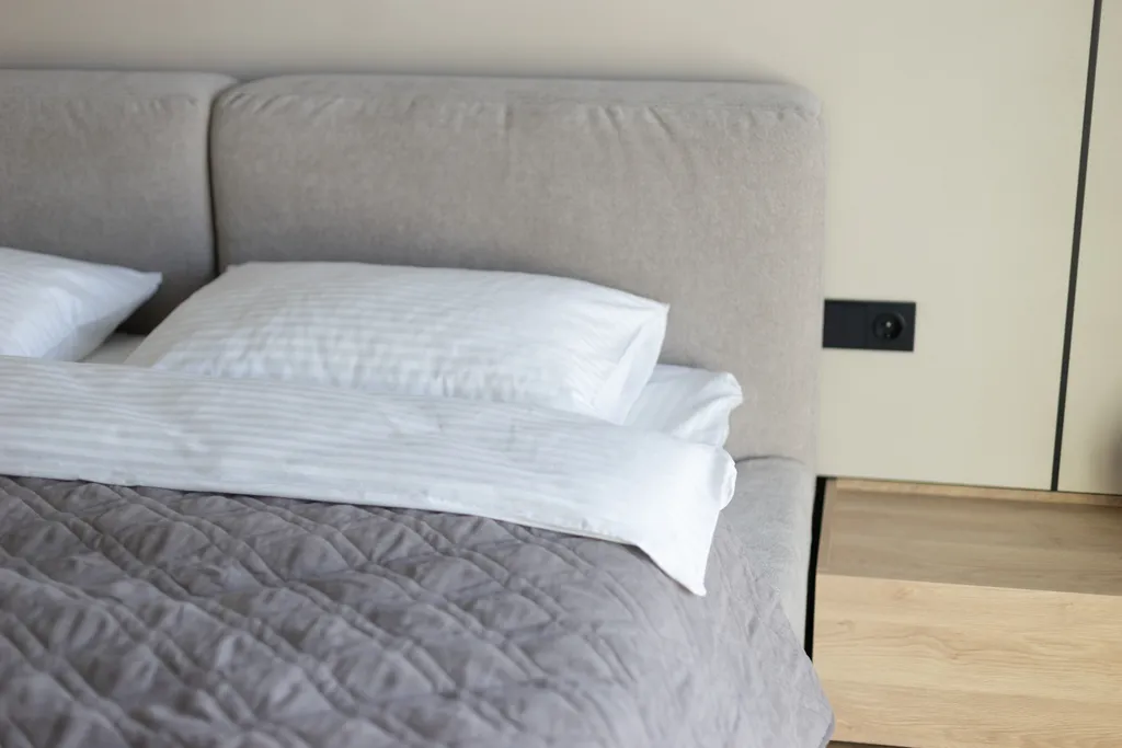 Апартаменты бизнес класса в центре города с красивым видом из окна