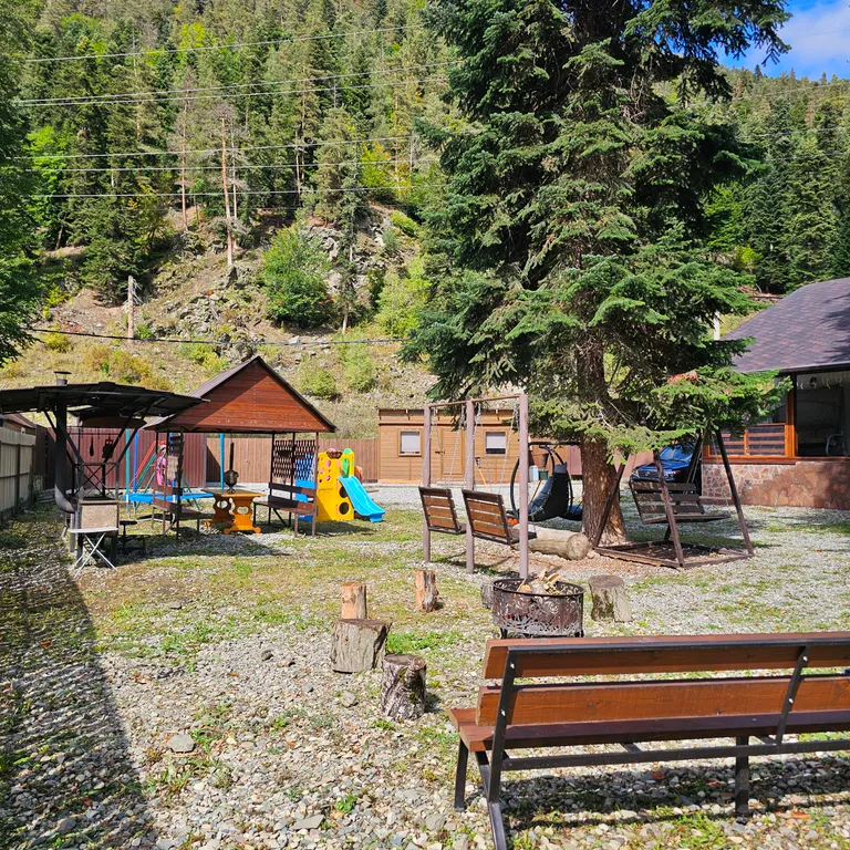 Двухэтажный коттедж в скандинавском стиле Орлиное поместье