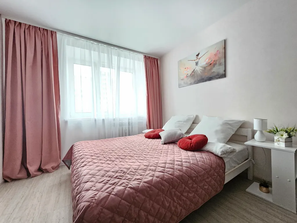 Апартамент на Возрождения