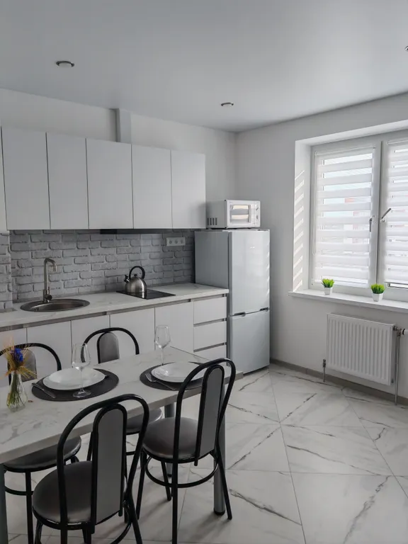 Новая уютная и светлая квартира-студия