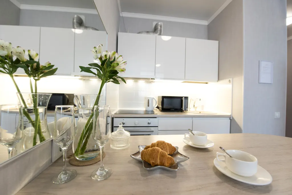 Однокомнатная квартира-студия недалеко от Волга спорт арены