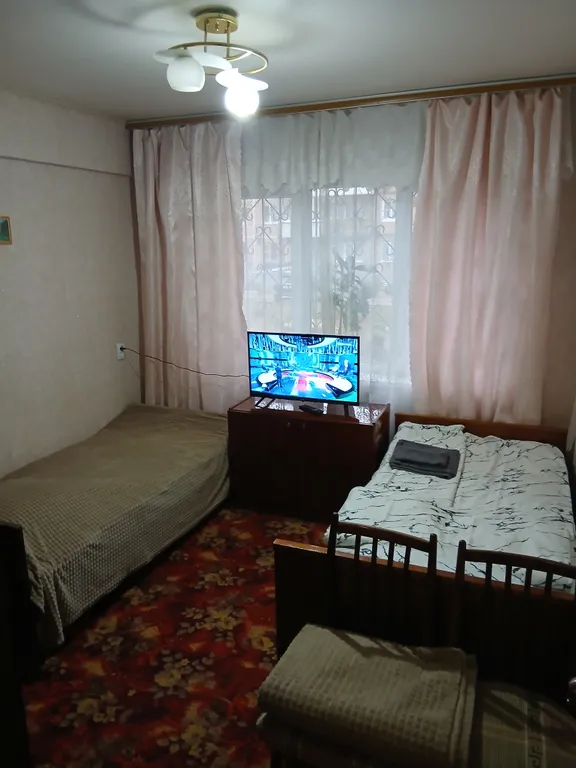 Двухкомнатная теплая квартира