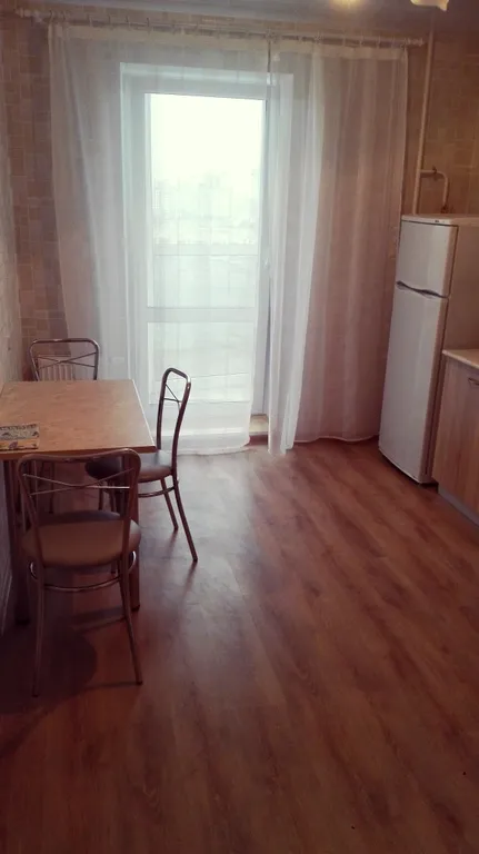 Однокомнатная квартира с хорошим ремонтом