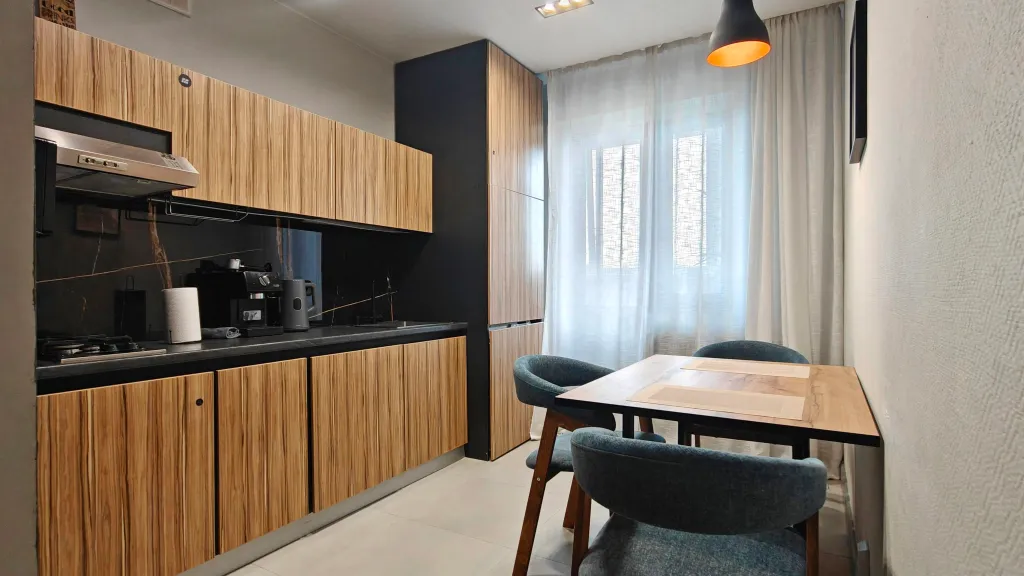 ТЕРРА48 | Апарты ТерраБлэк|Terra Black с проектором и видом на храм