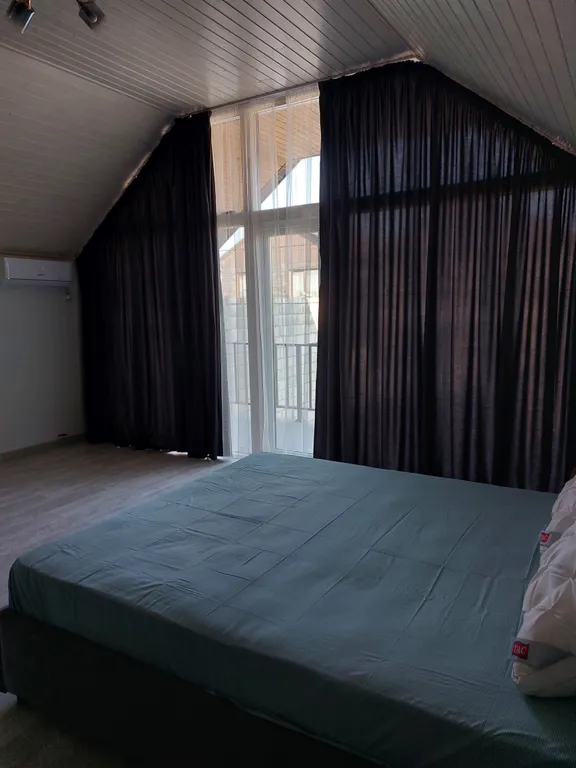 Домики на берегу