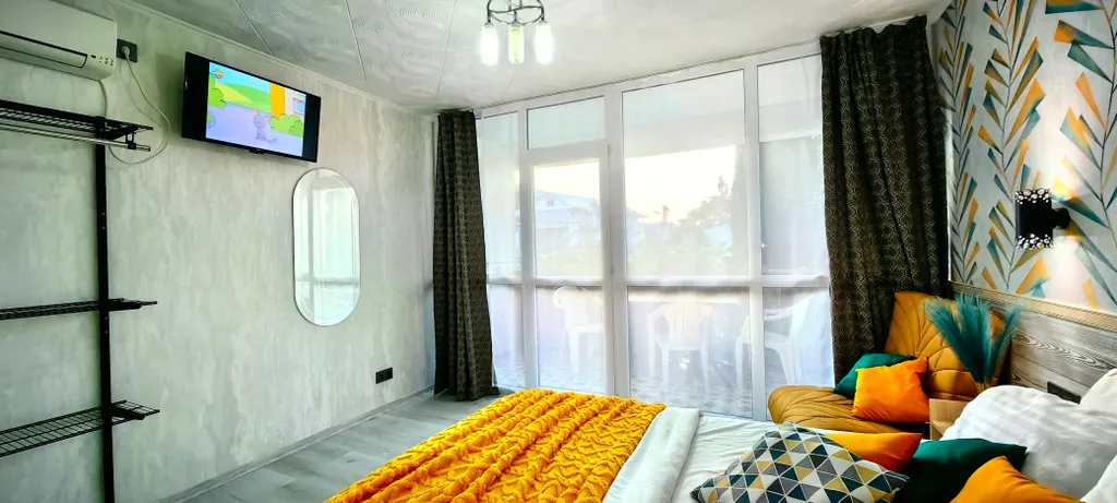 Квартира Квартира Двухкомнатный с кухней, стиралкой, балконом, кондиционером — Судак