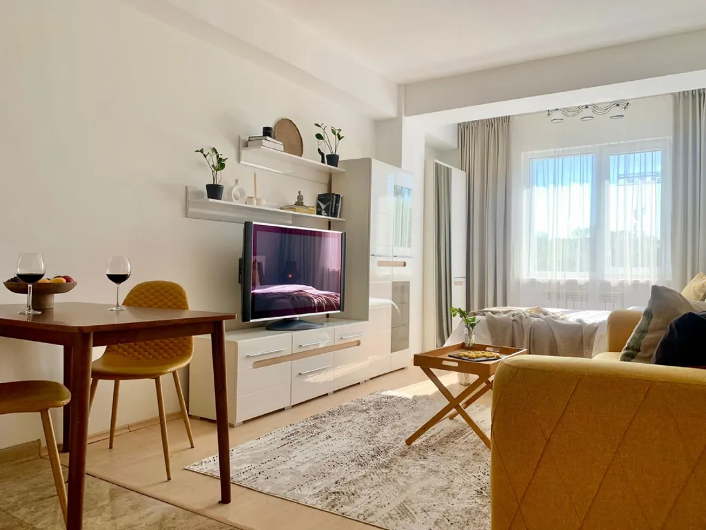 Яркая студия фрида кало в центре города алматы